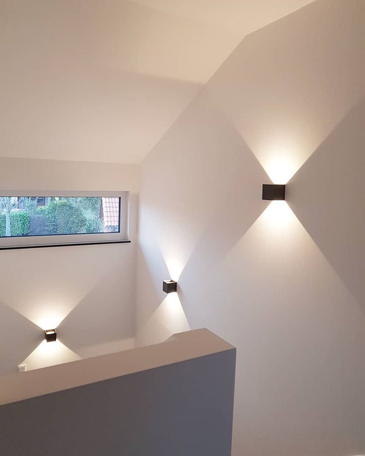 UP AND DOWN WALL LED LIGHT